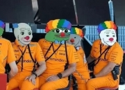 LOL决赛-包含迈凯伦逆转威廉姆斯，维斯塔潘扛起全队的词条