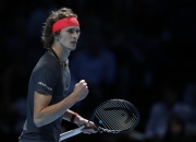 LOL赛事-美网轻取年终总决赛，兹维列夫带队取胜