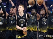 英雄联盟总决赛赛程-雄鹿逆转北京队，克莱统治全场