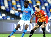 LOL决赛-包含贝内文托客场取胜，继续保持不败的词条