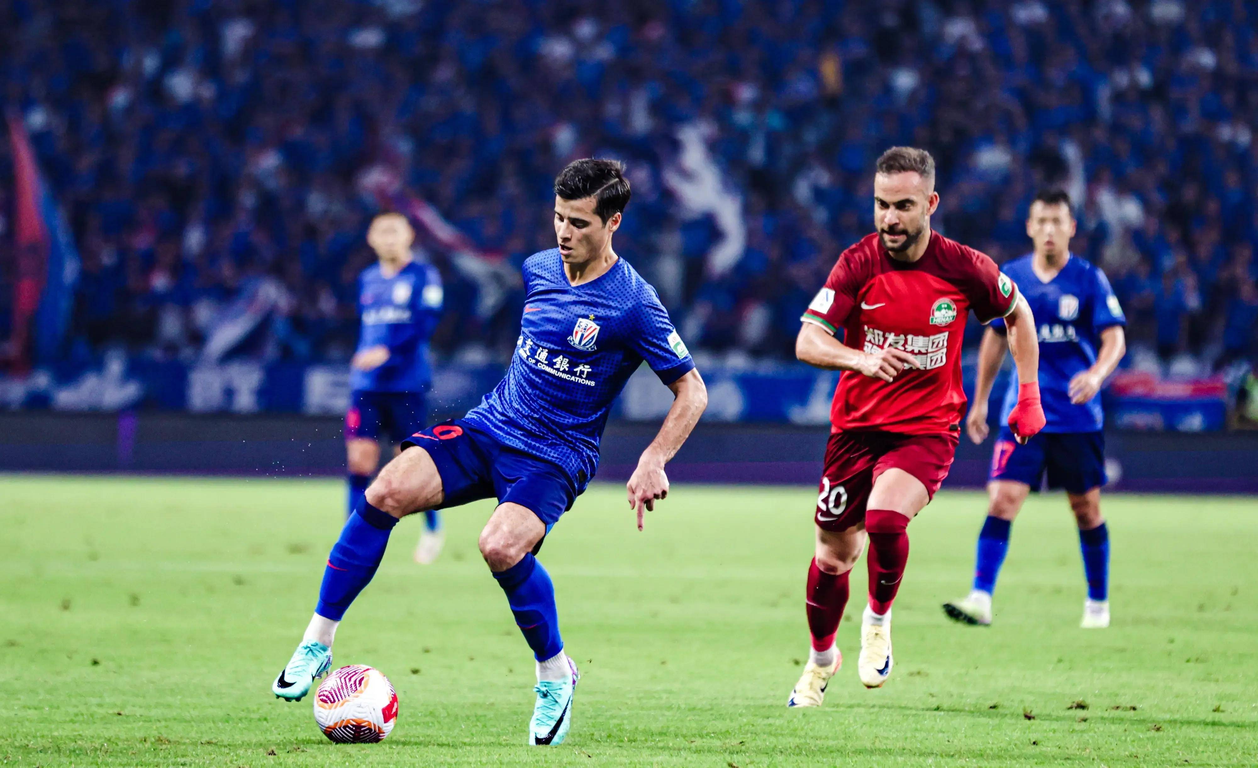 波尔图击败利物浦,出线形势大好 波尔图击败利物浦,出线形势大好