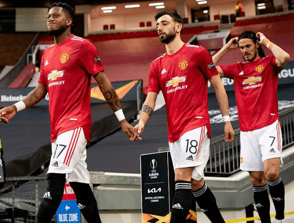 阿贾克斯团结一致,晋级决赛成定局 阿贾克斯团结一致,晋级决赛成定局