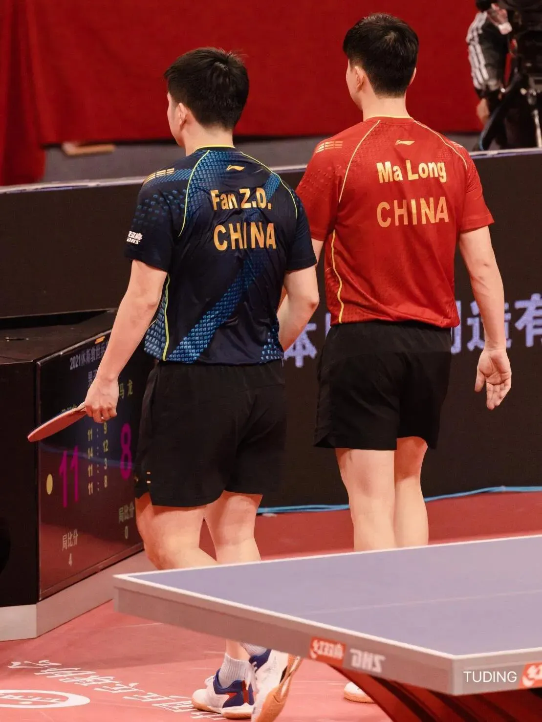 法国队逆转日本队,马龙带队取胜 法国队逆转日本队,马龙带队取胜