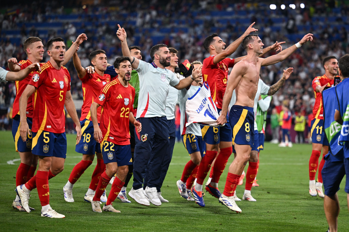 法国队完胜奥地利队,波尔带队取胜 法国队完胜奥地利队,波尔带队取胜