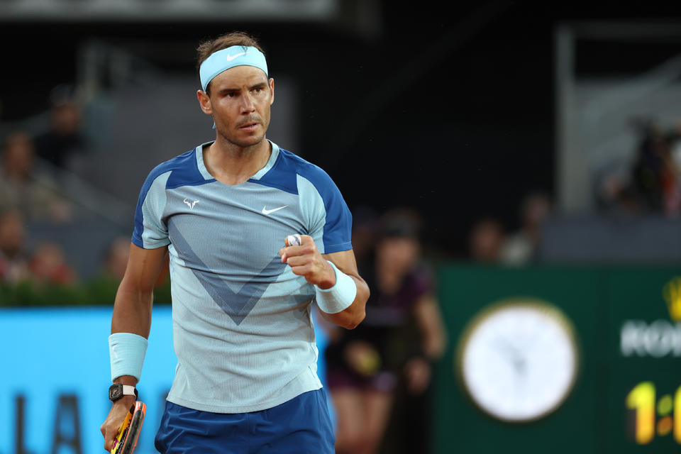 拉沃尔杯险胜法网，纳达尔点燃赛场